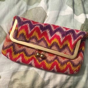 Street Level Clutch Zigzag bag